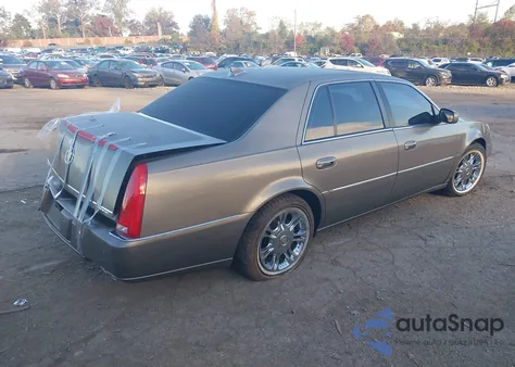 2011 Cadillac Dts Luxury Collection из США, поврежденный, VIN 1G6KD5E61BU122307